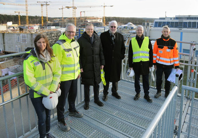 Visit to the platform.