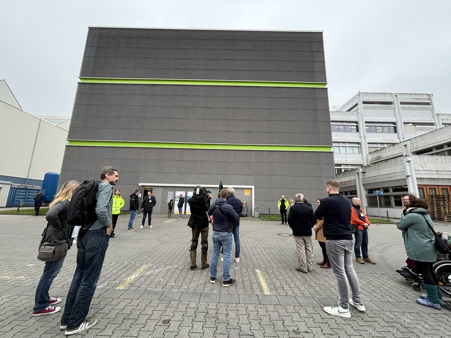 Der TdoRZ lockte viele Besucher*innen ins Rechenzentrum Green IT Cube von GSI/FAIR